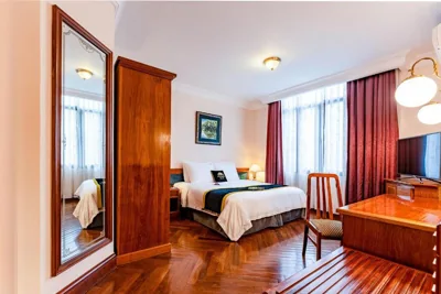 Century Suite — Hotel Majestic Saigon